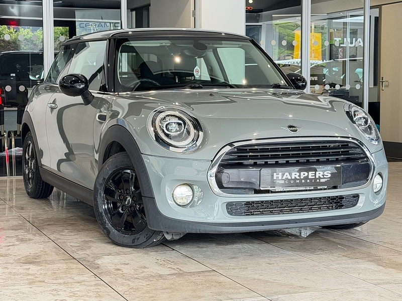 MINI Hatch Cooper Hatchback 1.5 Automatic Petrol - U6235