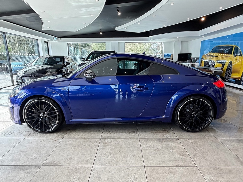 Audi TT 2.0 TFSI 40 Black Edition Coupe 3dr Petrol S Tronic Euro 6 (s/s) (197 ps) - U6273