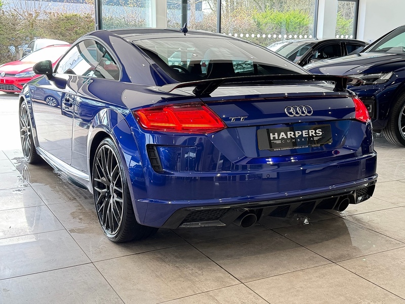 Audi TT 2.0 TFSI 40 Black Edition Coupe 3dr Petrol S Tronic Euro 6 (s/s) (197 ps) - U6273