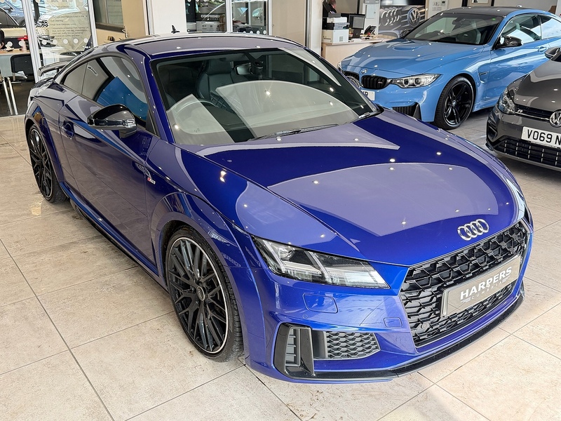 Audi TT 2.0 TFSI 40 Black Edition Coupe 3dr Petrol S Tronic Euro 6 (s/s) (197 ps) - U6273