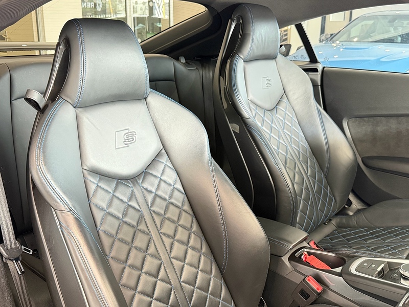 Audi TT 2.0 TFSI 40 Black Edition Coupe 3dr Petrol S Tronic Euro 6 (s/s) (197 ps) - U6273