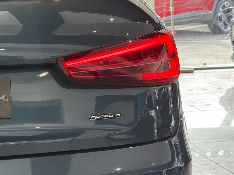 Audi Q3 TDI Black Edition SUV 2.0 Automatic Diesel - U6275