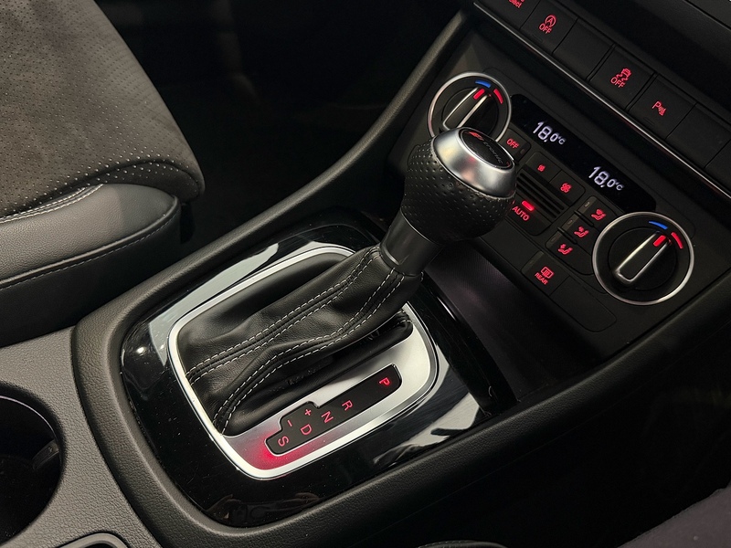 Audi Q3 TDI Black Edition SUV 2.0 Automatic Diesel - U6275