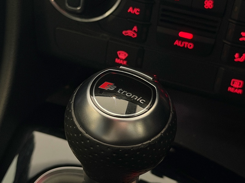 Audi Q3 TDI Black Edition SUV 2.0 Automatic Diesel - U6275