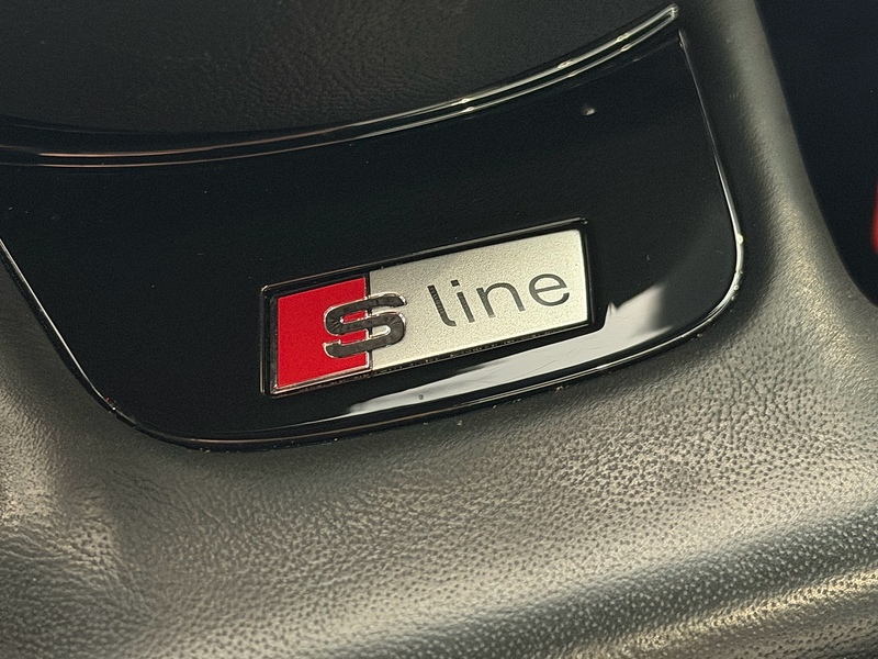 Audi Q3 TDI Black Edition SUV 2.0 Automatic Diesel - U6275