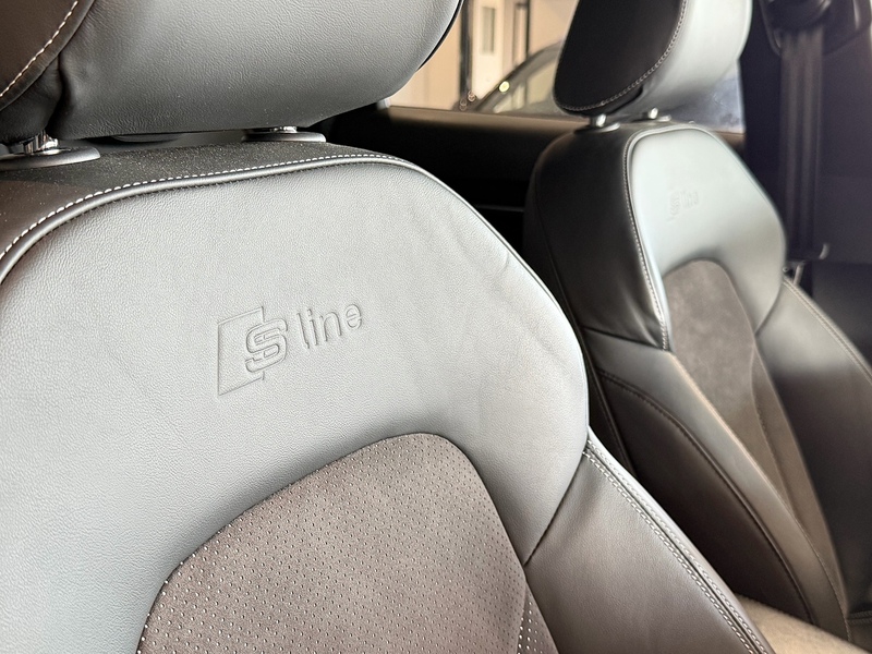 Audi Q3 TDI Black Edition SUV 2.0 Automatic Diesel - U6275