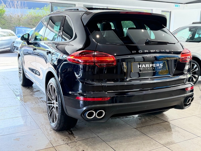 Porsche Cayenne 3.0 TD V6 SUV 5dr Diesel TiptronicS 4WD Euro 6 (s/s) (262 ps) - U6282