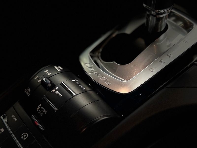 Porsche Cayenne 3.0 TD V6 SUV 5dr Diesel TiptronicS 4WD Euro 6 (s/s) (262 ps) - U6282