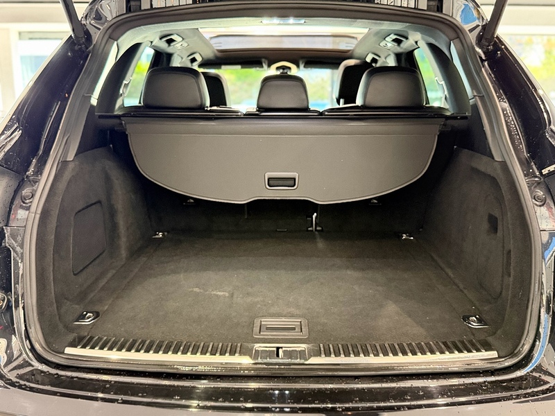 Porsche Cayenne 3.0 TD V6 SUV 5dr Diesel TiptronicS 4WD Euro 6 (s/s) (262 ps) - U6282