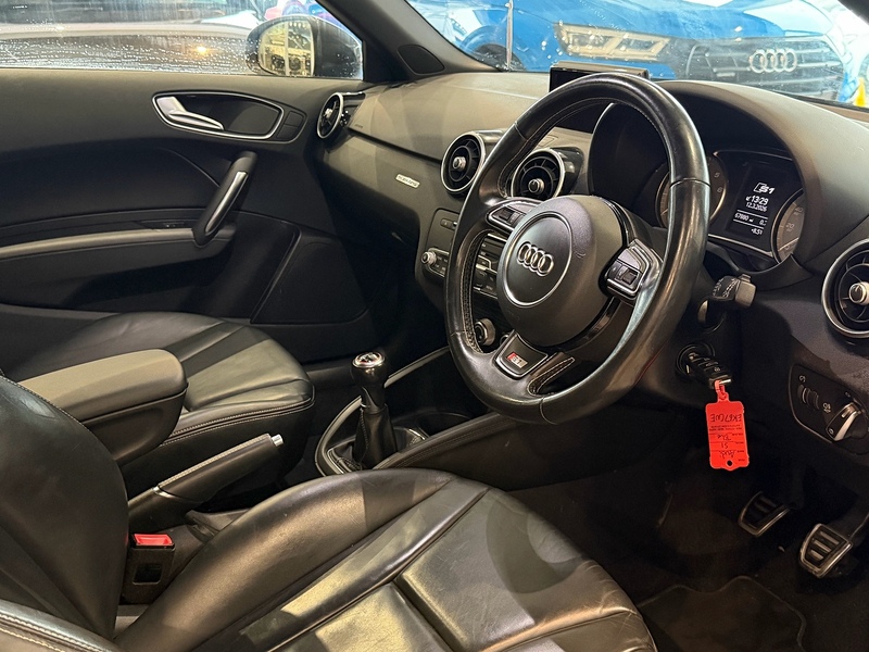 Audi S1 2.0 TFSI Competition Hatchback 3dr Petrol Manual quattro Euro 6 (s/s) (231 ps) - U6285