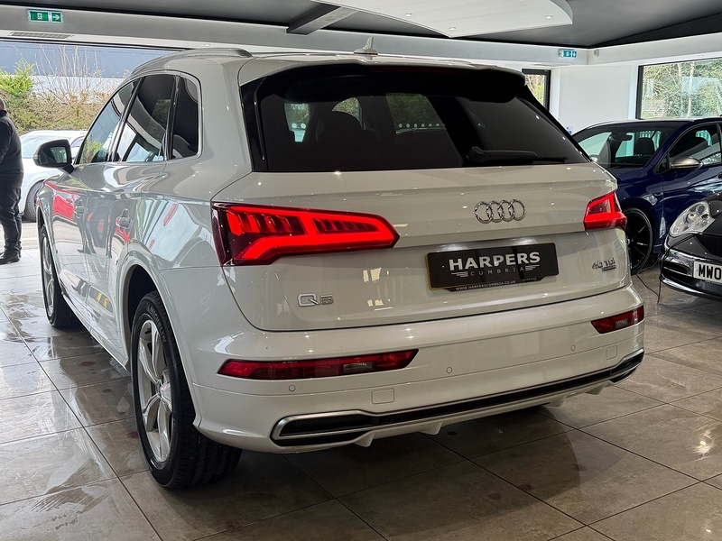 Audi Q5 2.0 TDI 40 S line SUV 5dr Diesel S Tronic quattro Euro 6 (s/s) (190 ps) - U6287