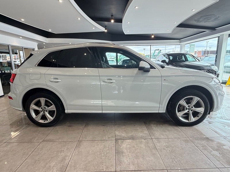 Audi Q5 2.0 TDI 40 S line SUV 5dr Diesel S Tronic quattro Euro 6 (s/s) (190 ps) - U6287