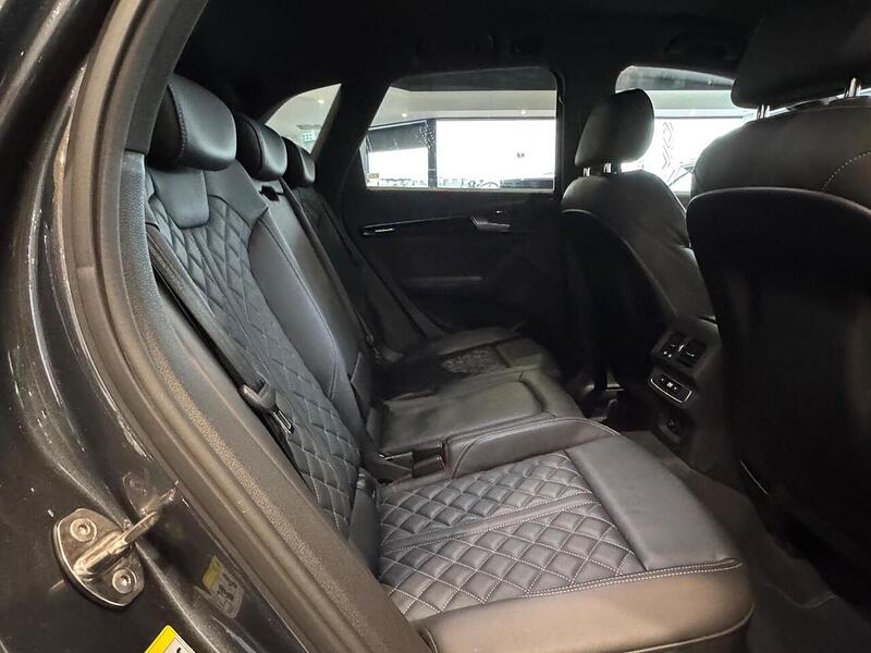 Audi Q5 2.0 TDI 40 Edition 1 SUV 5dr Diesel S Tronic quattro Euro 6 (s/s) (204 ps) - U6294