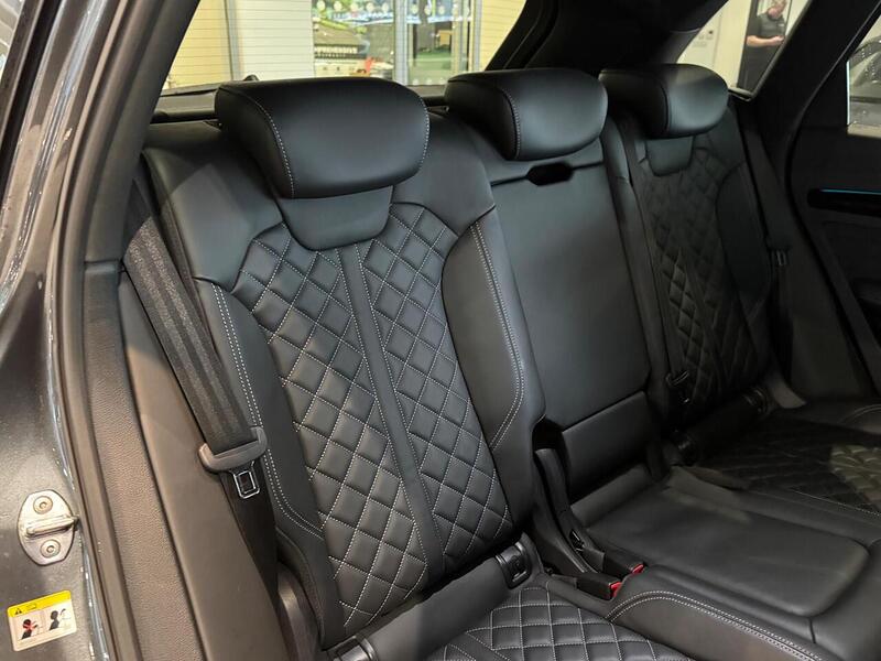 Audi Q5 2.0 TDI 40 Edition 1 SUV 5dr Diesel S Tronic quattro Euro 6 (s/s) (204 ps) - U6294