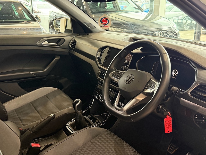 Volkswagen T-Cross TSI R-Line SUV 1.0 Manual Petrol - U6301