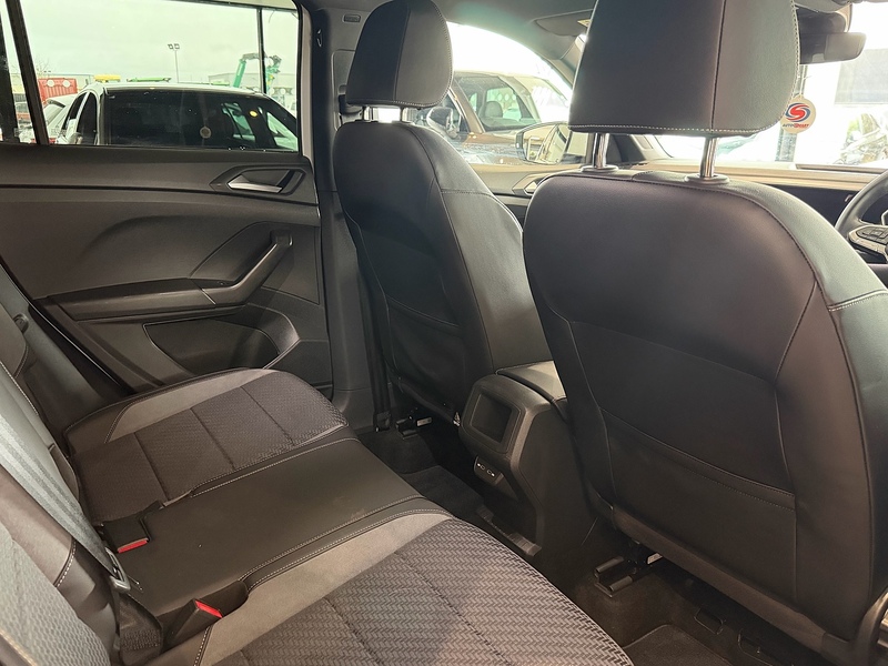 Volkswagen T-Cross TSI R-Line SUV 1.0 Manual Petrol - U6301