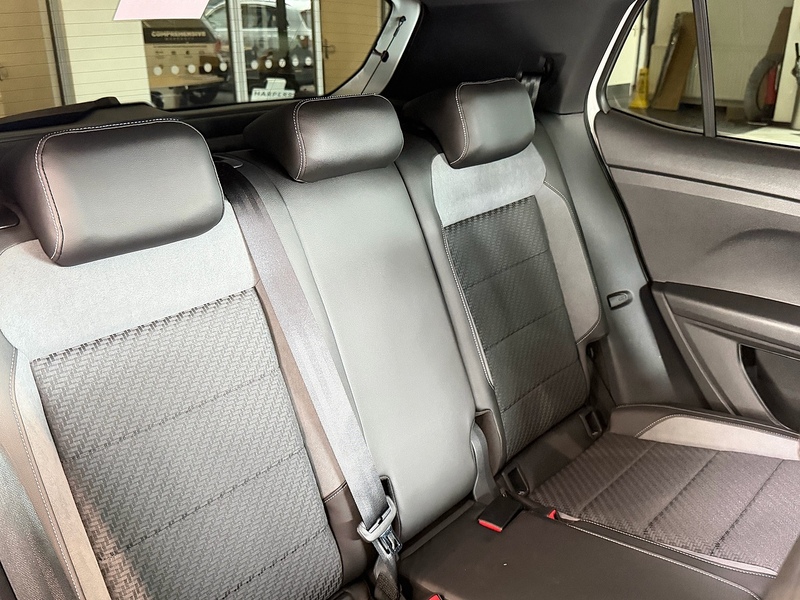 Volkswagen T-Cross TSI R-Line SUV 1.0 Manual Petrol - U6301