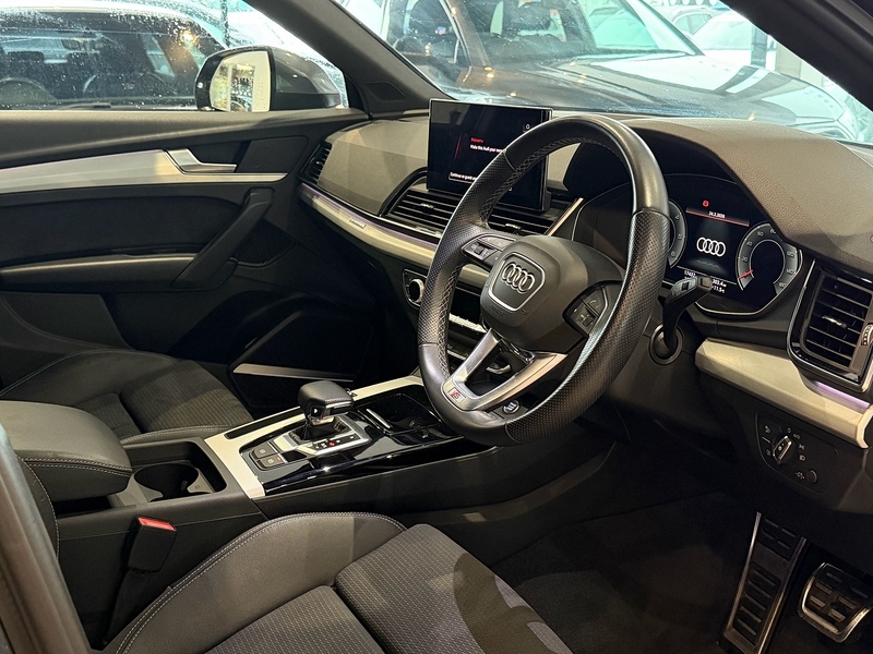 Audi Q5 2.0 TDI 40 S line Sportback 5dr Diesel S Tronic quattro Euro 6 (s/s) (204 ps) - U6302