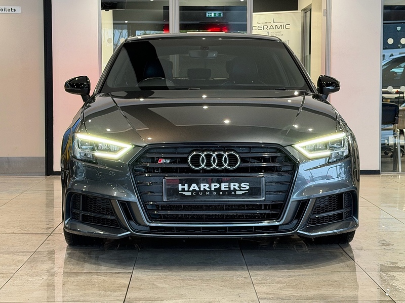 Audi S3 2.0 TFSI Black Edition Sportback 5dr Petrol S Tronic quattro Euro 6 (s/s) (300 ps) - U6306