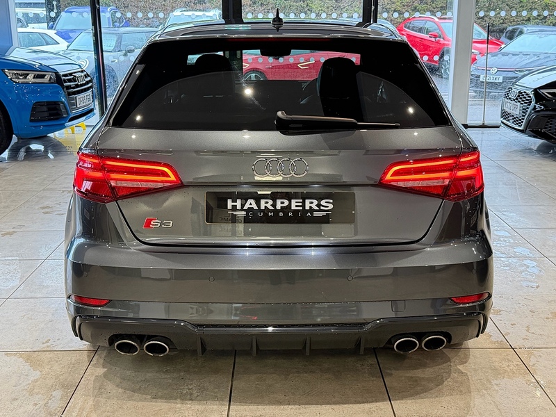 Audi S3 2.0 TFSI Black Edition Sportback 5dr Petrol S Tronic quattro Euro 6 (s/s) (300 ps) - U6306