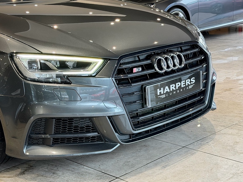Audi S3 2.0 TFSI Black Edition Sportback 5dr Petrol S Tronic quattro Euro 6 (s/s) (300 ps) - U6306