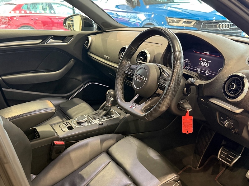 Audi S3 2.0 TFSI Black Edition Sportback 5dr Petrol S Tronic quattro Euro 6 (s/s) (300 ps) - U6306
