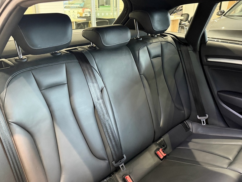Audi S3 2.0 TFSI Black Edition Sportback 5dr Petrol S Tronic quattro Euro 6 (s/s) (300 ps) - U6306