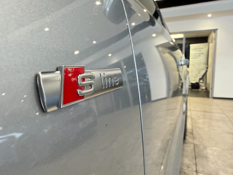Audi Q3 TDI S line Plus - U6312