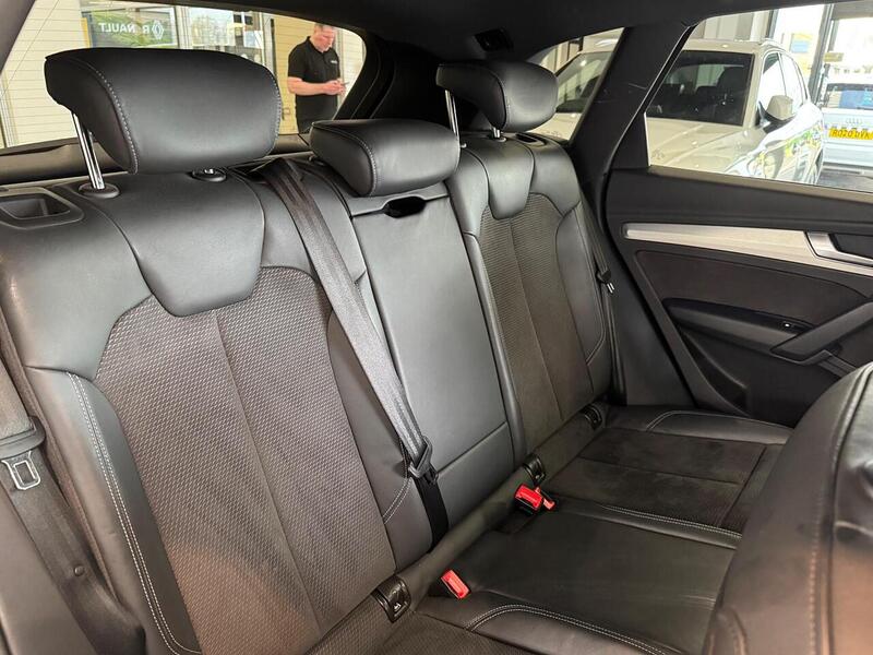 Audi Q5 TDI S line SUV 2.0 Automatic Diesel - U6315