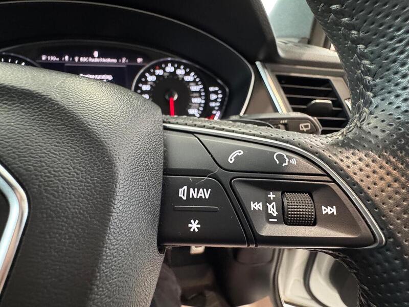 Audi Q5 TDI S line SUV 2.0 Automatic Diesel - U6315