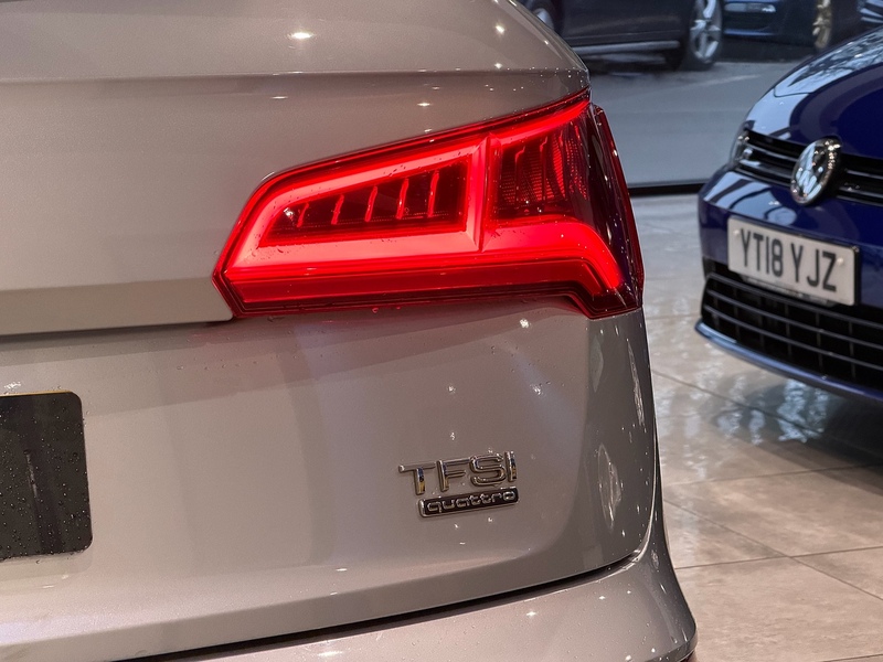 Audi Q5 2.0 TFSI S line SUV 5dr Petrol S Tronic quattro Euro 6 (s/s) (252 ps) - U6333