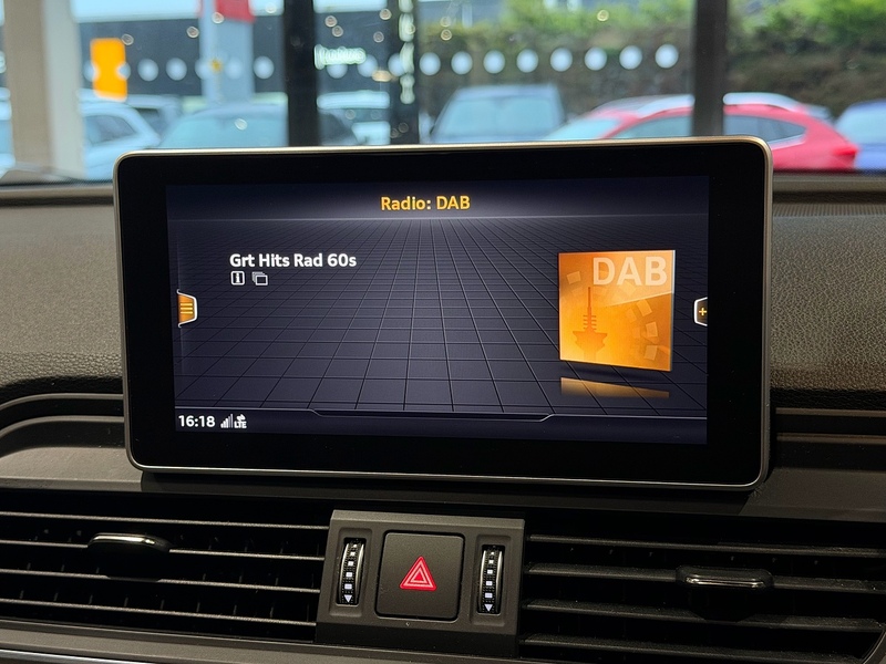 Audi Q5 2.0 TFSI S line SUV 5dr Petrol S Tronic quattro Euro 6 (s/s) (252 ps) - U6333