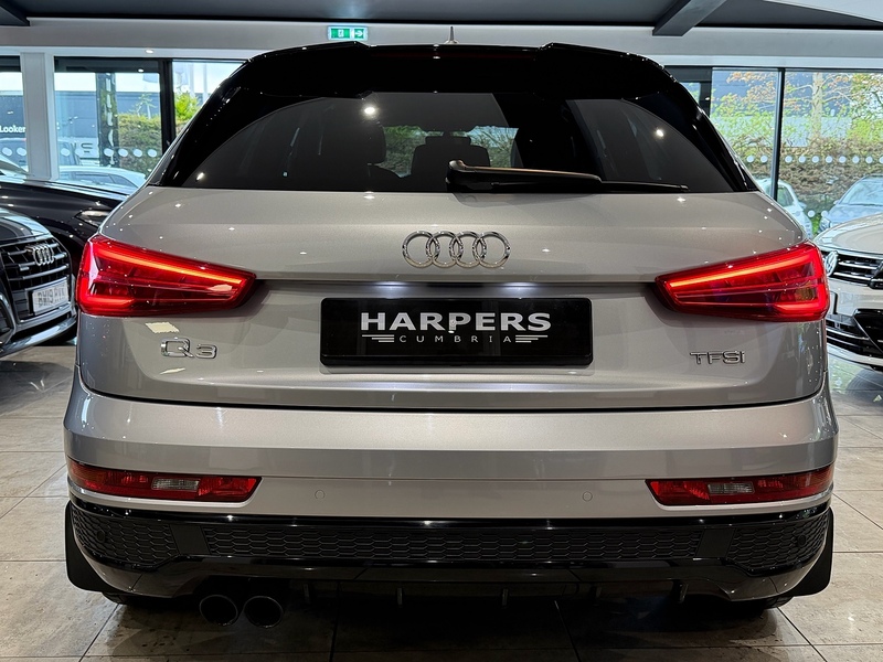 Audi Q3 1.4 TFSI CoD Black Edition SUV 5dr Petrol Manual Euro 6 (s/s) (150 ps) - U6348