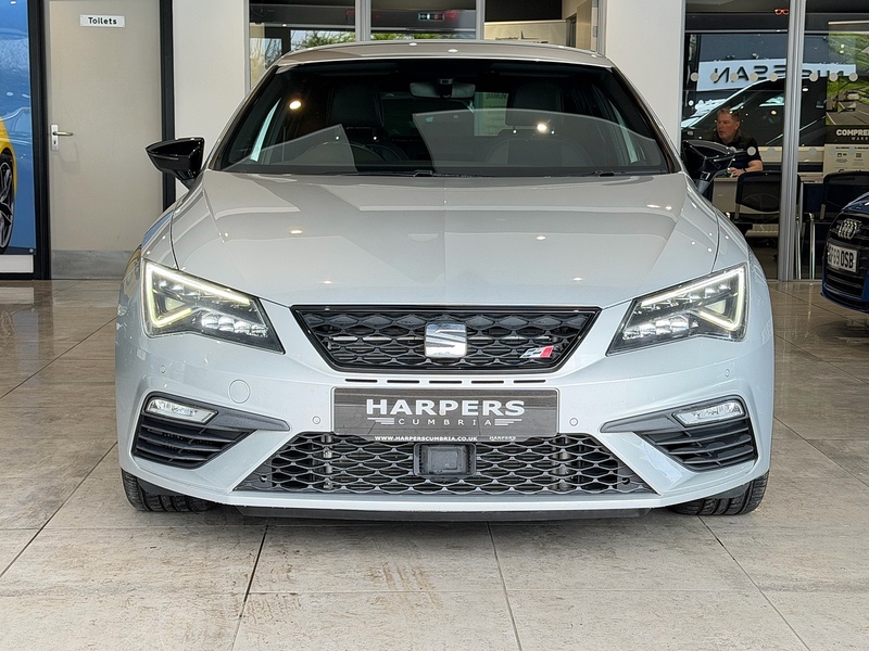 SEAT Leon TSI Cupra 300 Hatchback 2.0 Manual Petrol - U6349
