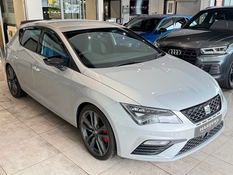 SEAT Leon TSI Cupra 300 Hatchback 2.0 Manual Petrol - U6349