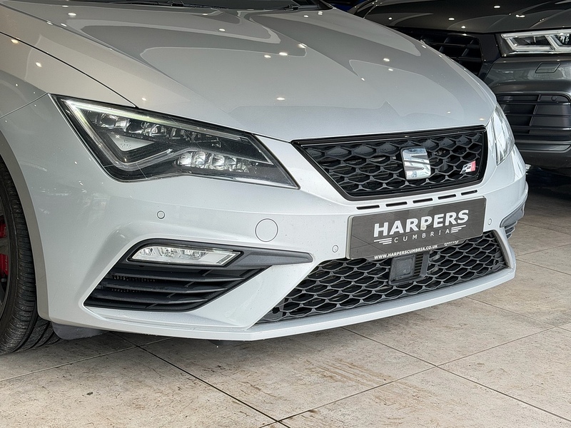 SEAT Leon TSI Cupra 300 Hatchback 2.0 Manual Petrol - U6349