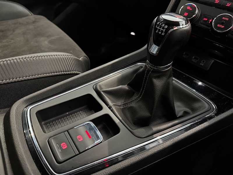 SEAT Leon TSI Cupra 300 Hatchback 2.0 Manual Petrol - U6349