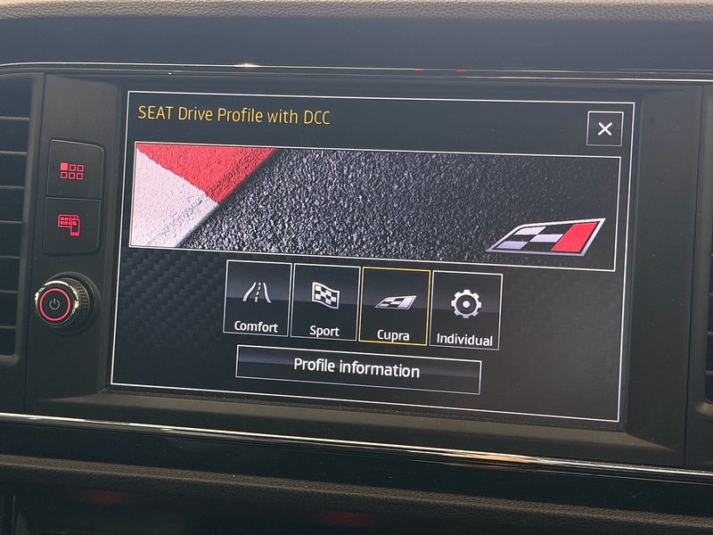 SEAT Leon TSI Cupra 300 Hatchback 2.0 Manual Petrol - U6349