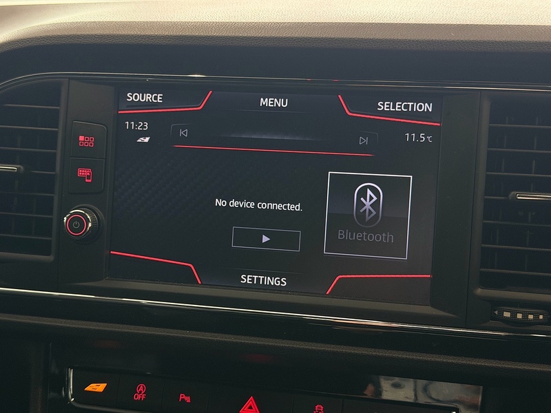 SEAT Leon TSI Cupra 300 Hatchback 2.0 Manual Petrol - U6349