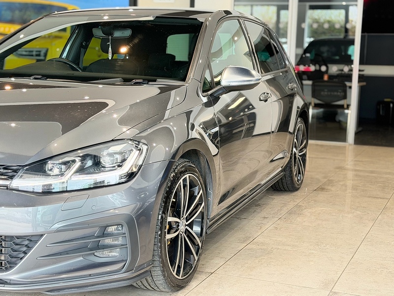 Volkswagen Golf 2.0 TDI BlueMotion Tech GTD Hatchback 5dr Diesel Manual Euro 6 (s/s) (184 ps) - U6360