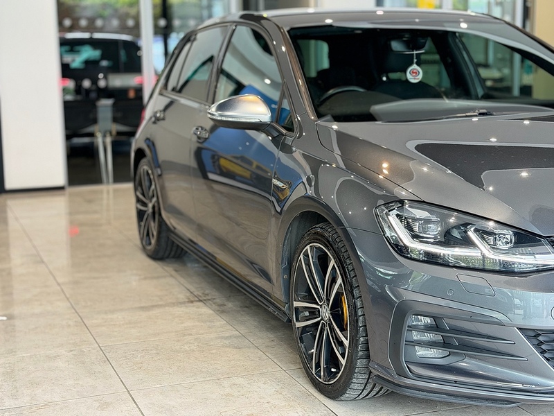 Volkswagen Golf 2.0 TDI BlueMotion Tech GTD Hatchback 5dr Diesel Manual Euro 6 (s/s) (184 ps) - U6360