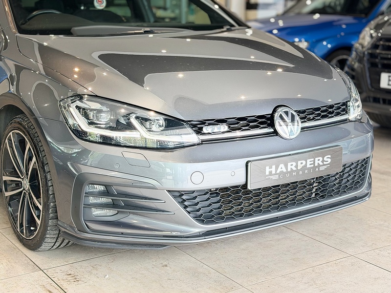 Volkswagen Golf 2.0 TDI BlueMotion Tech GTD Hatchback 5dr Diesel Manual Euro 6 (s/s) (184 ps) - U6360