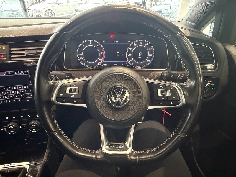 Volkswagen Golf 2.0 TDI BlueMotion Tech GTD Hatchback 5dr Diesel Manual Euro 6 (s/s) (184 ps) - U6360