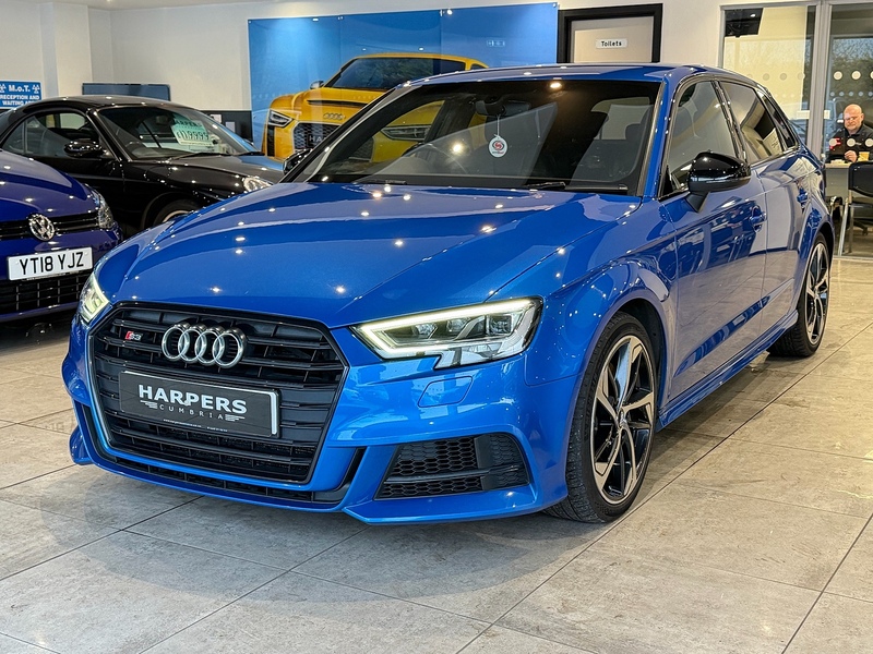 Audi S3 2.0 TFSI Black Edition Sportback 5dr Petrol S Tronic quattro Euro 6 (s/s) (300 ps) - U6361