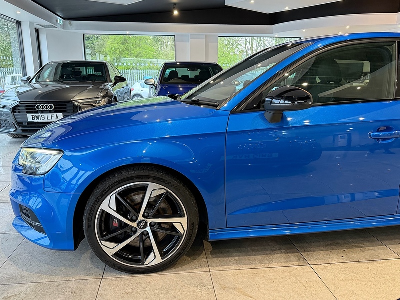 Audi S3 2.0 TFSI Black Edition Sportback 5dr Petrol S Tronic quattro Euro 6 (s/s) (300 ps) - U6361