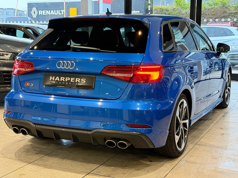Audi S3 2.0 TFSI Black Edition Sportback 5dr Petrol S Tronic quattro Euro 6 (s/s) (300 ps) - U6361