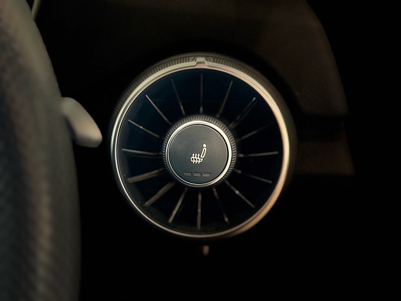 Audi TT 2.0 TFSI 40 S line Coupe 3dr Petrol S Tronic Euro 6 (s/s) (197 ps) - U6363