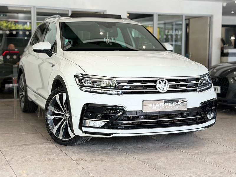 Volkswagen Tiguan 2.0 TDI BlueMotion Tech R-Line SUV 5dr Diesel Manual Euro 6 (s/s) (150 ps) - U6364