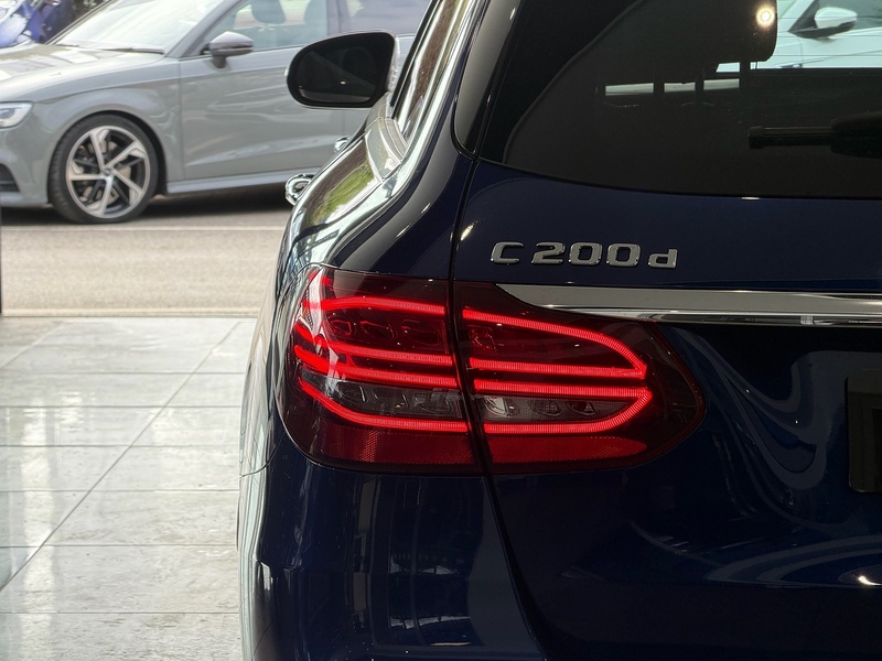 Mercedes-Benz C Class 1.6 C200d AMG Line (Premium Plus) Estate 5dr Diesel G-Tronic+ Euro 6 (s/s) (160 ps) - U6368
