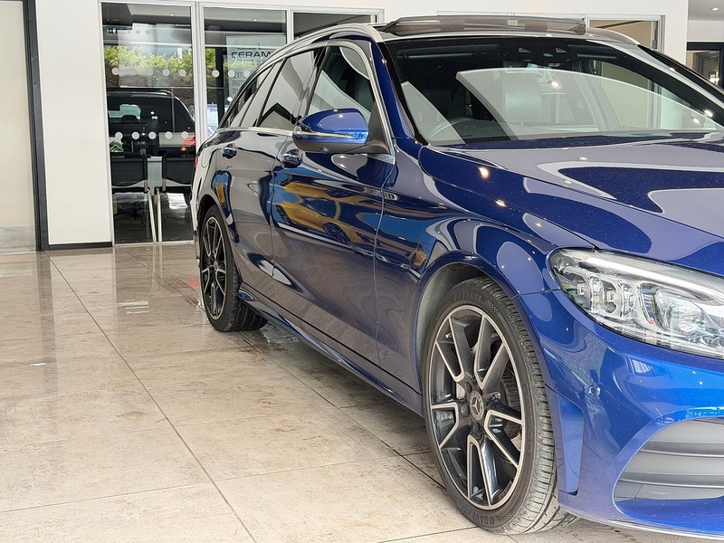 Mercedes-Benz C Class 1.6 C200d AMG Line (Premium Plus) Estate 5dr Diesel G-Tronic+ Euro 6 (s/s) (160 ps) - U6368